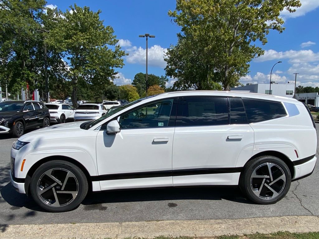 New 2026 Hyundai Ioniq 9 Limited image 4