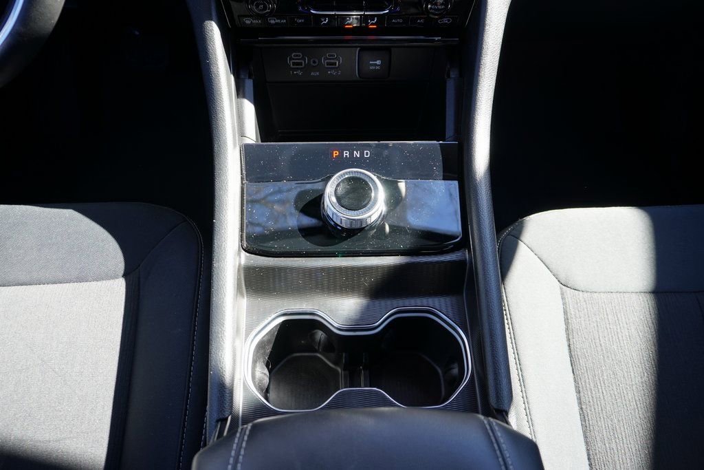 Used 2024 Jeep Grand Cherokee Laredo image 23