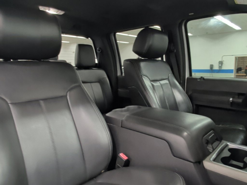 Used 2014 Ford F250 Lariat w/ Chrome Package AWD/4WD image 35