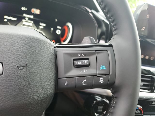 New 2026 Nissan Pathfinder Platinum AWD/4WD image 26