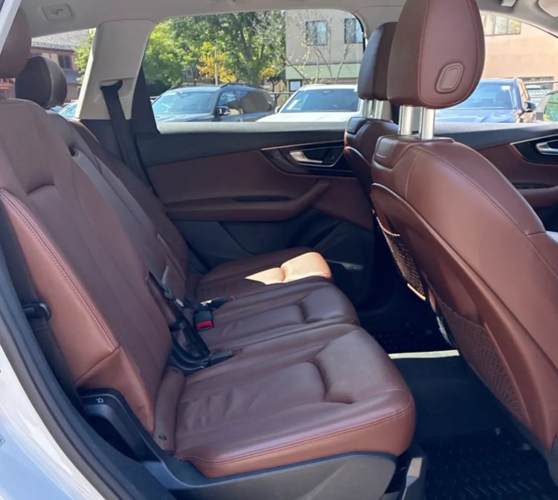 Used 2018 Audi Q7 3.0T Premium Plus AWD/4WD image 17