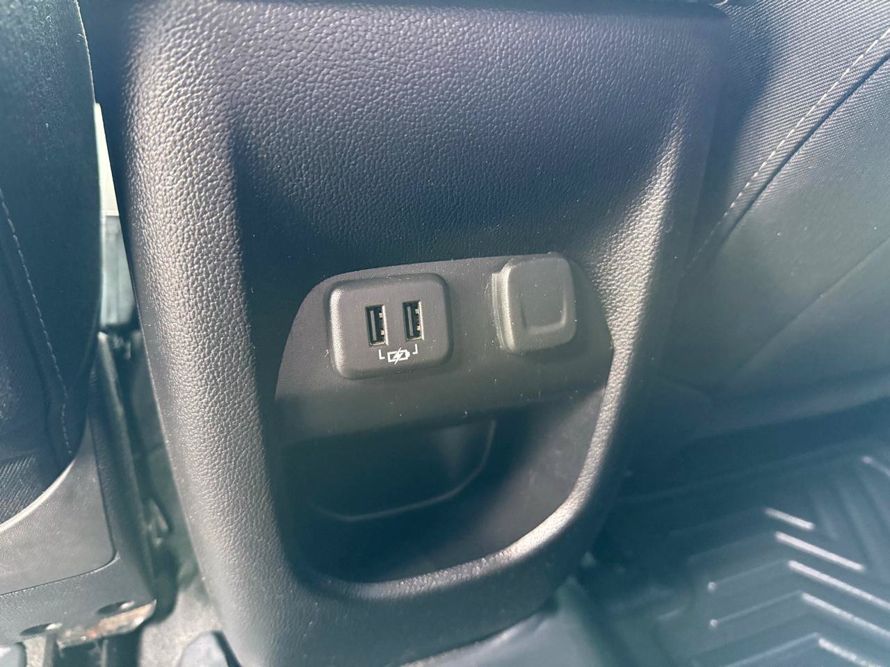 Used 2019 Chevrolet Colorado LT w/ LT Convenience Package RWD image 17