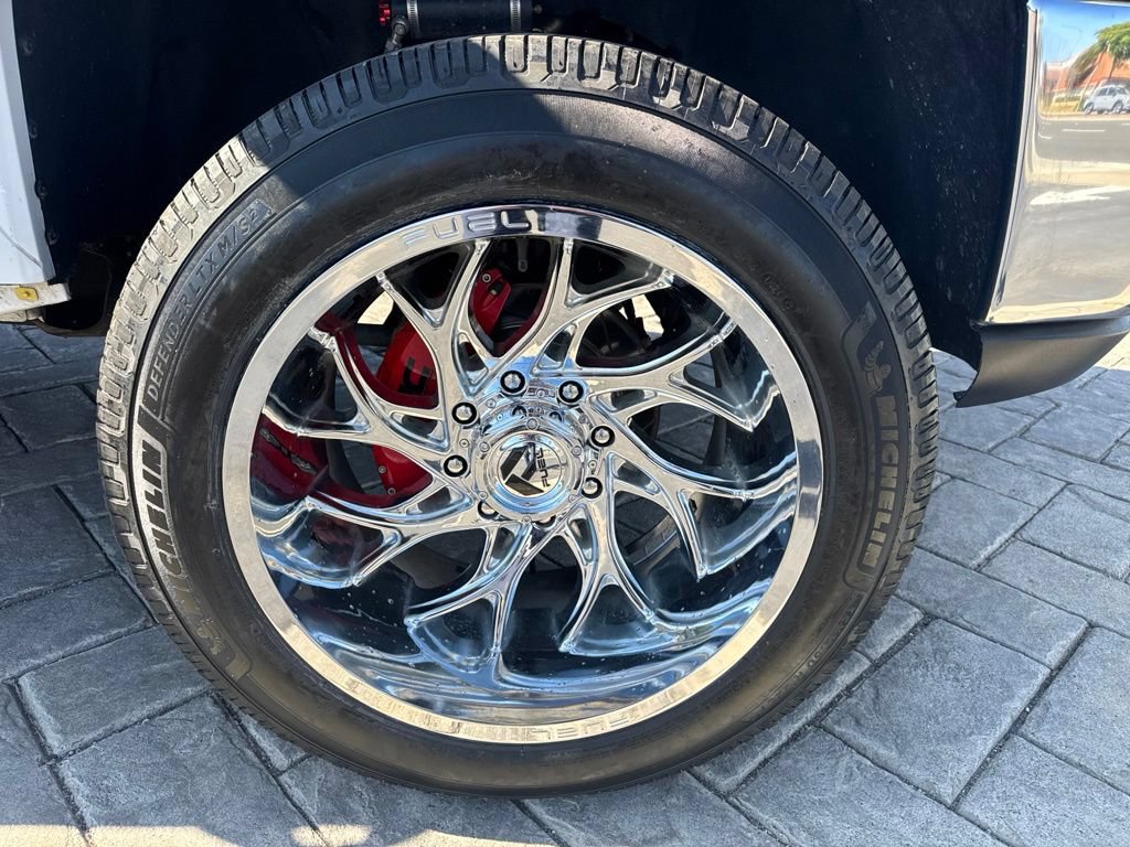 Used 2020 GMC Sierra 2500 SLT w/ Technology Package RWD image 5