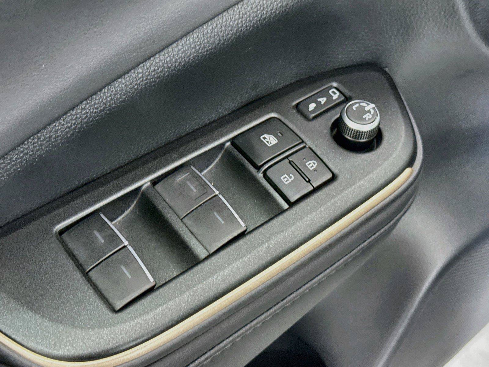 Certified 2023 Toyota Crown Platinum AWD/4WD image 29