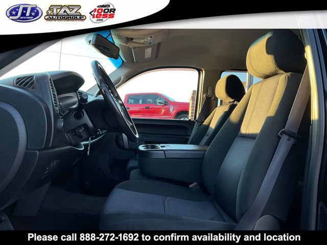 Used 2011 GMC Sierra 2500 SLE w/ SLE Preferred Package image 9