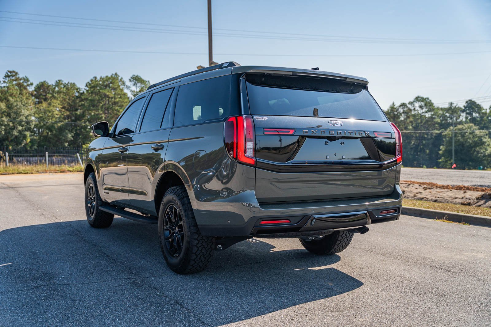 New 2025 Ford Expedition Tremor image 4