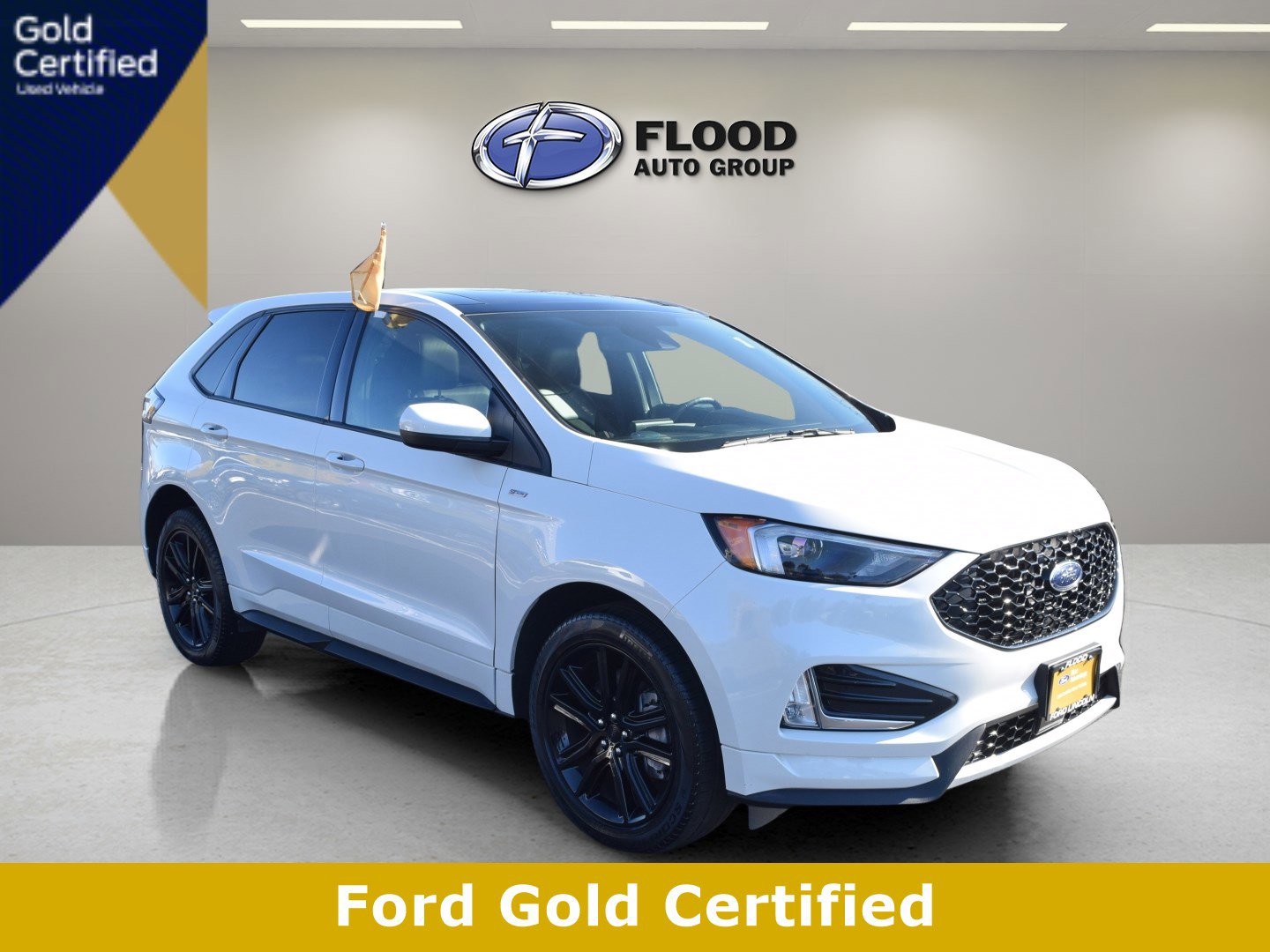 Certified 2022 Ford Edge ST-Line w/ Cargo Accessory Package image 1