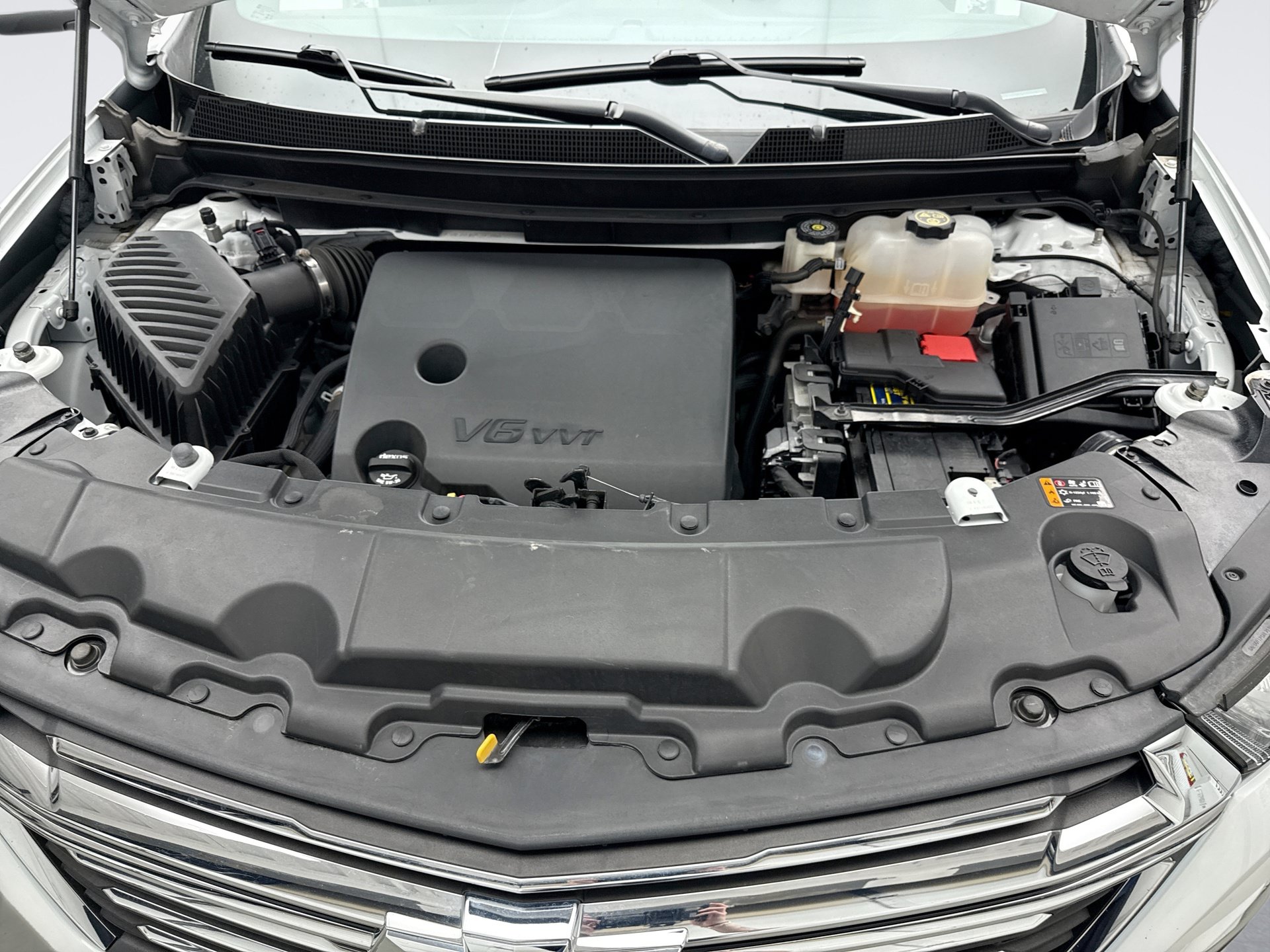 Used 2023 Chevrolet Traverse LT AWD/4WD image 28