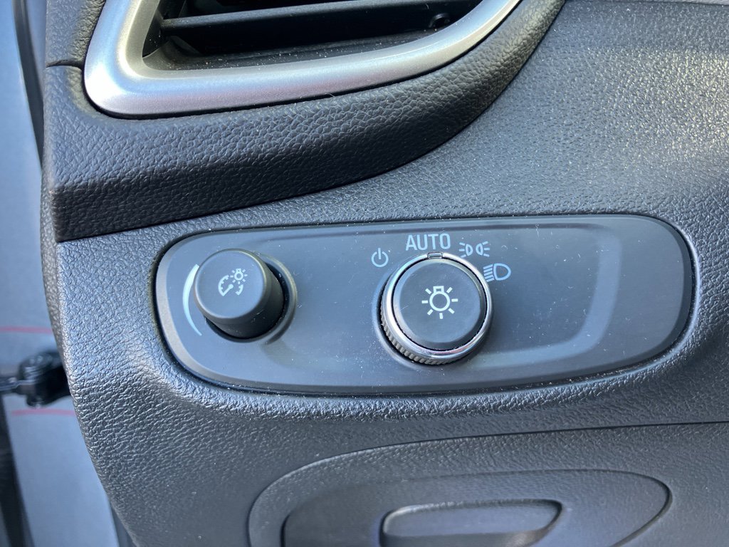 Used 2020 Chevrolet Trax LS image 17