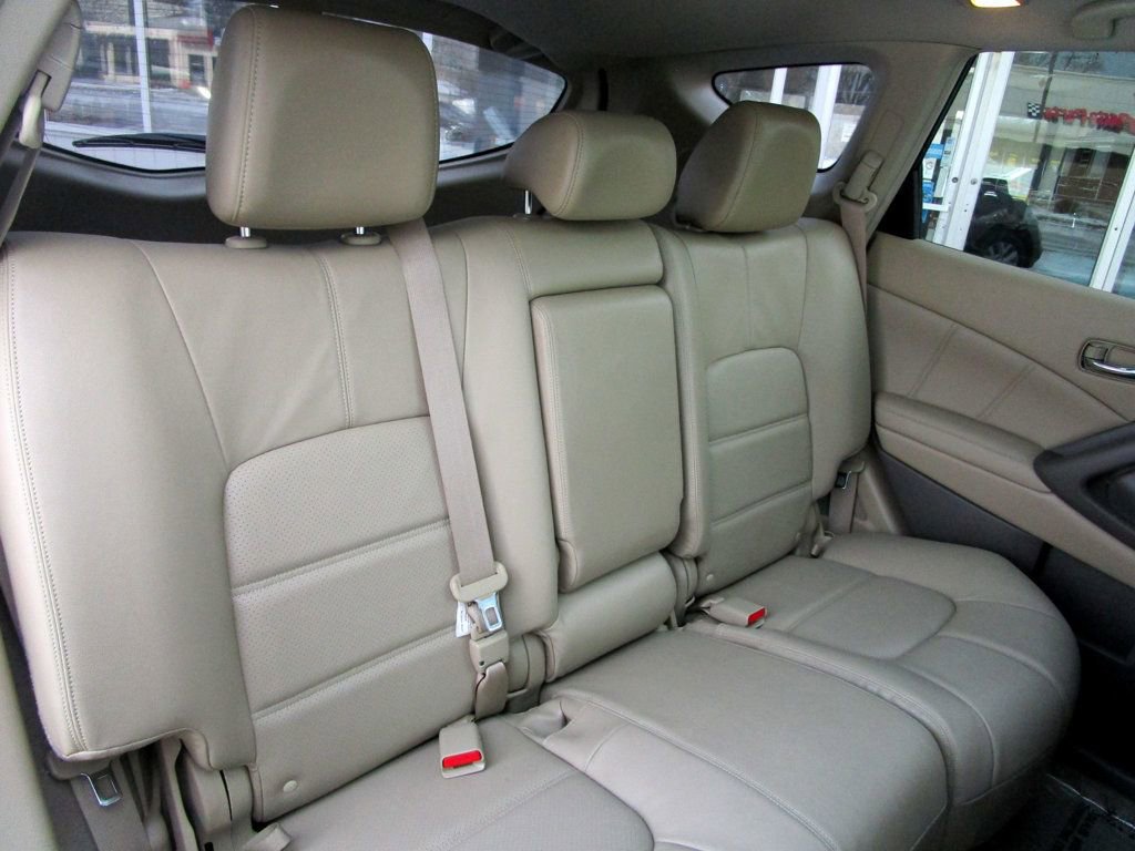 Used 2014 Nissan Murano SL AWD/4WD image 16