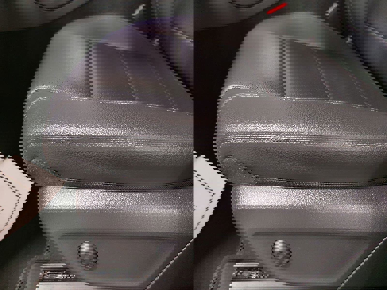 Used 2024 Mercedes-Benz GLE 450e 4MATIC image 30