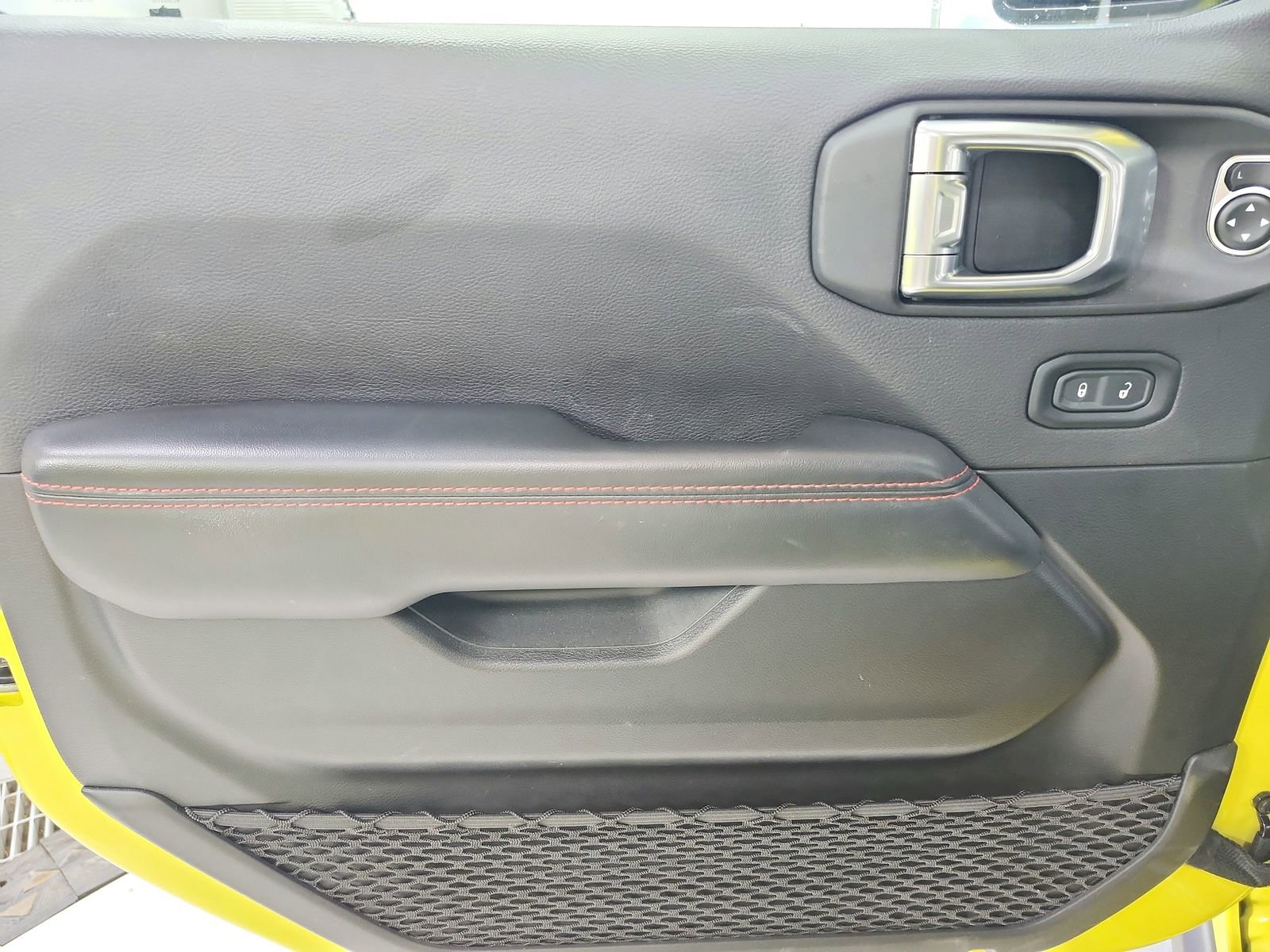 Used 2024 Jeep Wrangler Unlimited Rubicon image 36