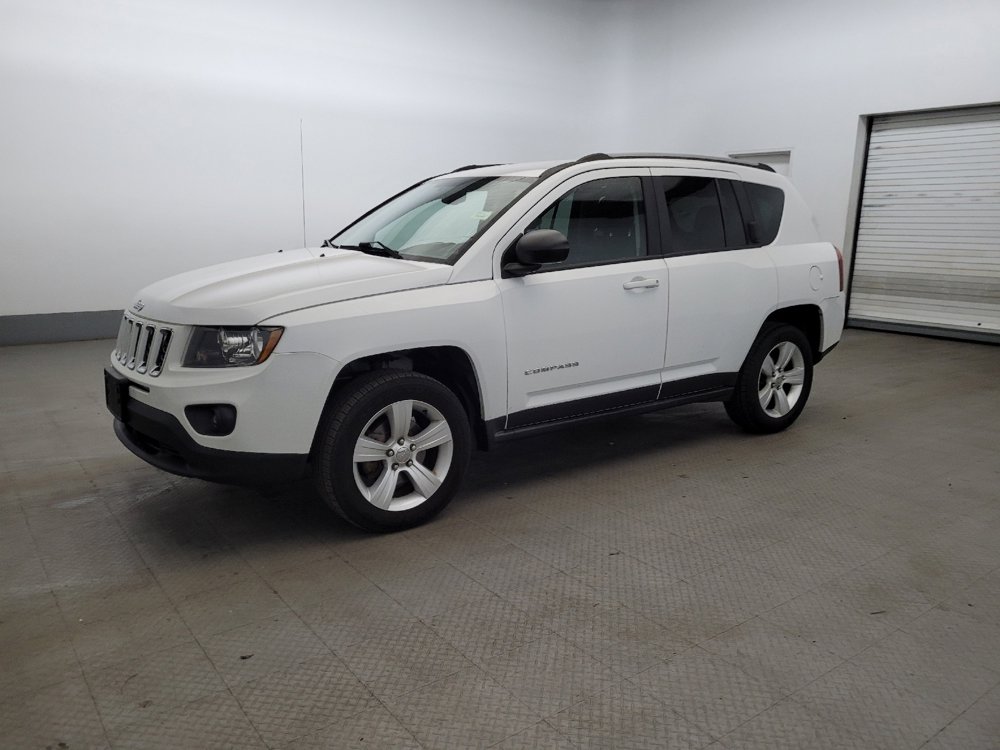 Used 2017 Jeep Compass Sport w/ Power Value Group AWD/4WD image 2