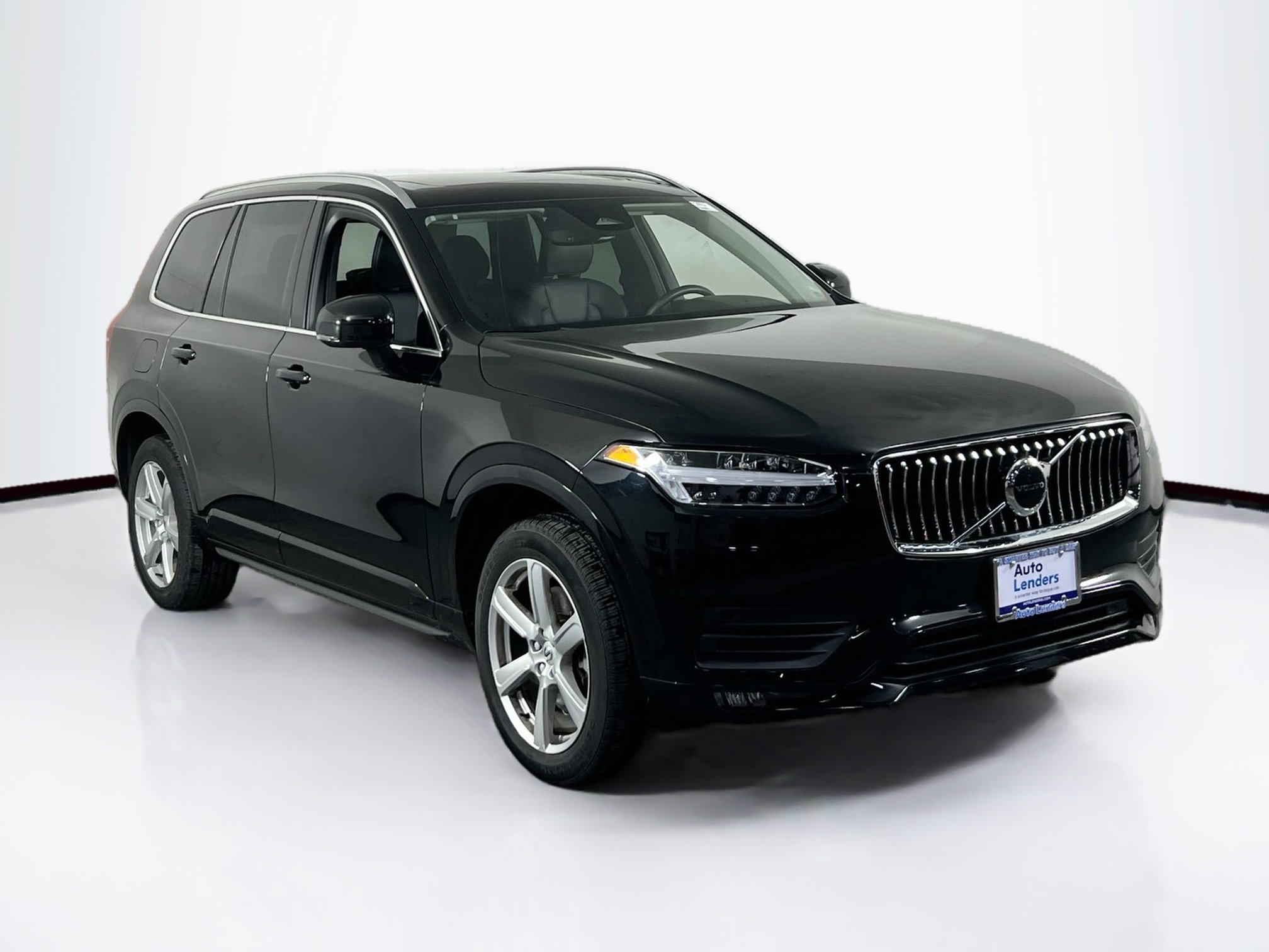 Used 2023 Volvo XC90 B5 Core AWD/4WD image 3