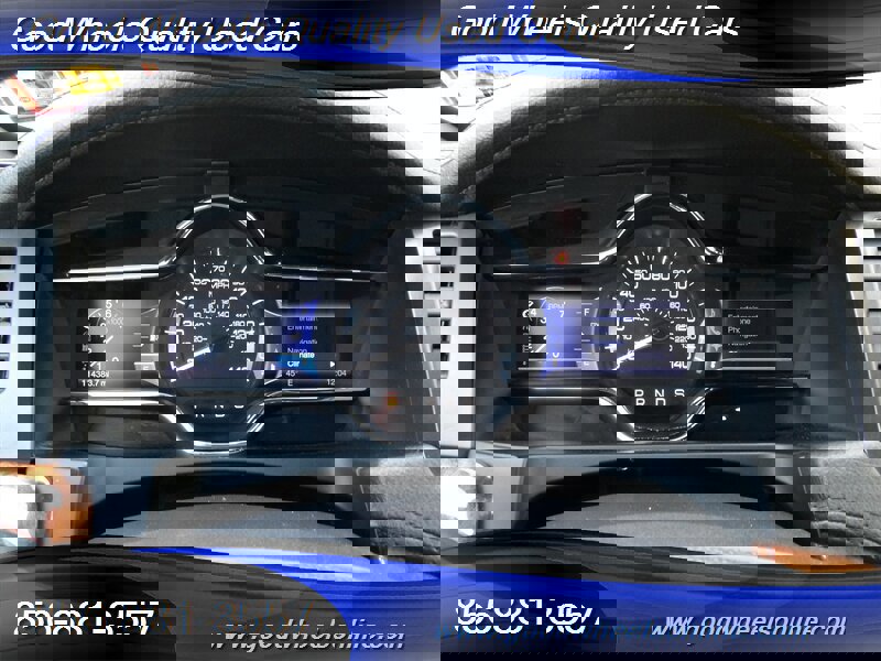 Used 2013 Lincoln MKS AWD image 15