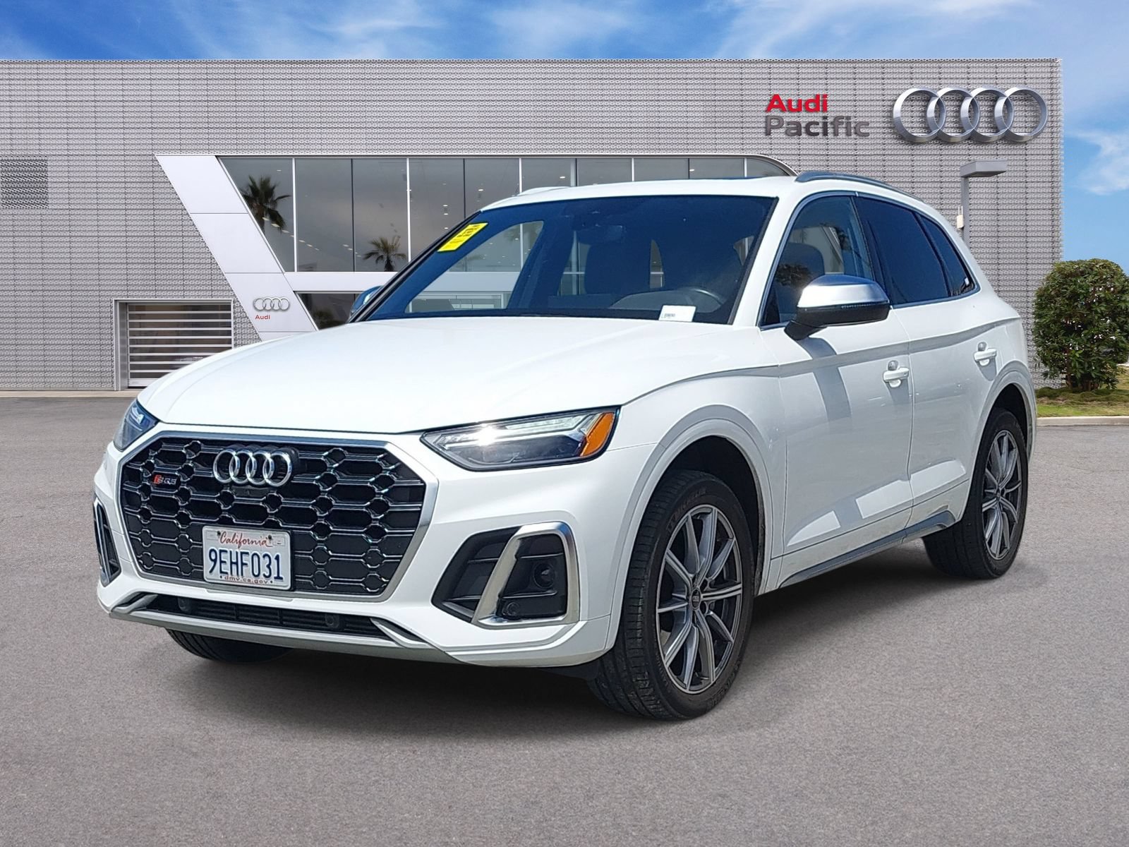 Used 2023 Audi SQ5 Premium Plus w/ Premium Plus Package AWD/4WD image 1
