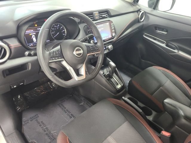 Used 2024 Nissan Versa SR FWD image 20
