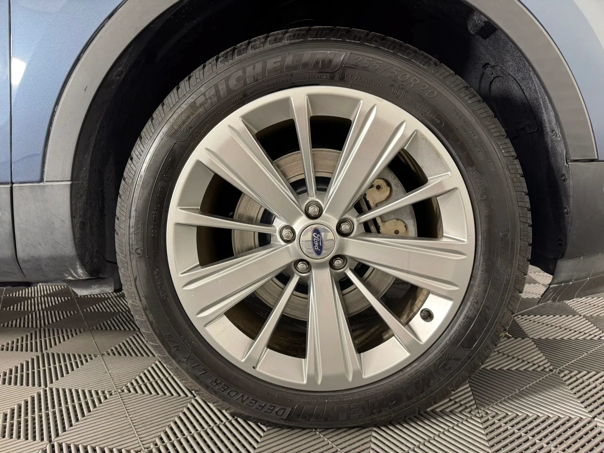 Used 2019 Ford Explorer Limited w/ Class III Trailer Tow Package AWD/4WD image 51