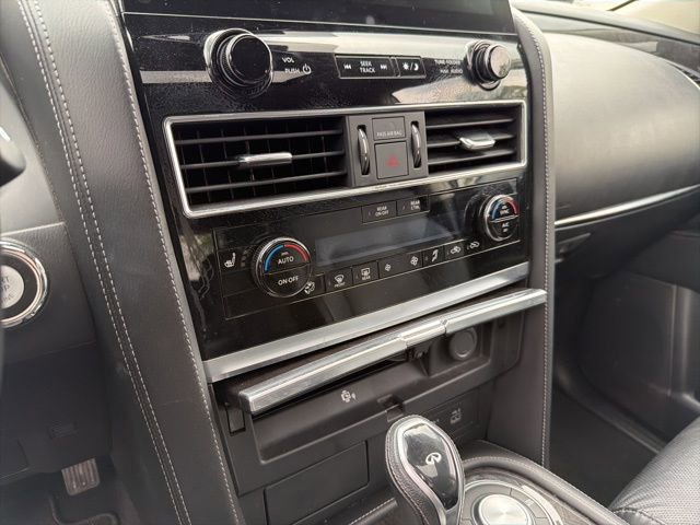 Used 2024 INFINITI QX80 Luxe RWD image 14