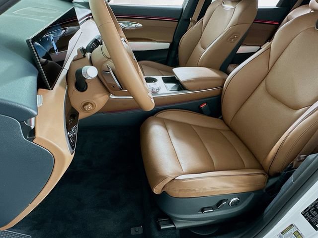 Certified 2026 Genesis GV70 2.5T Advanced AWD/4WD image 9