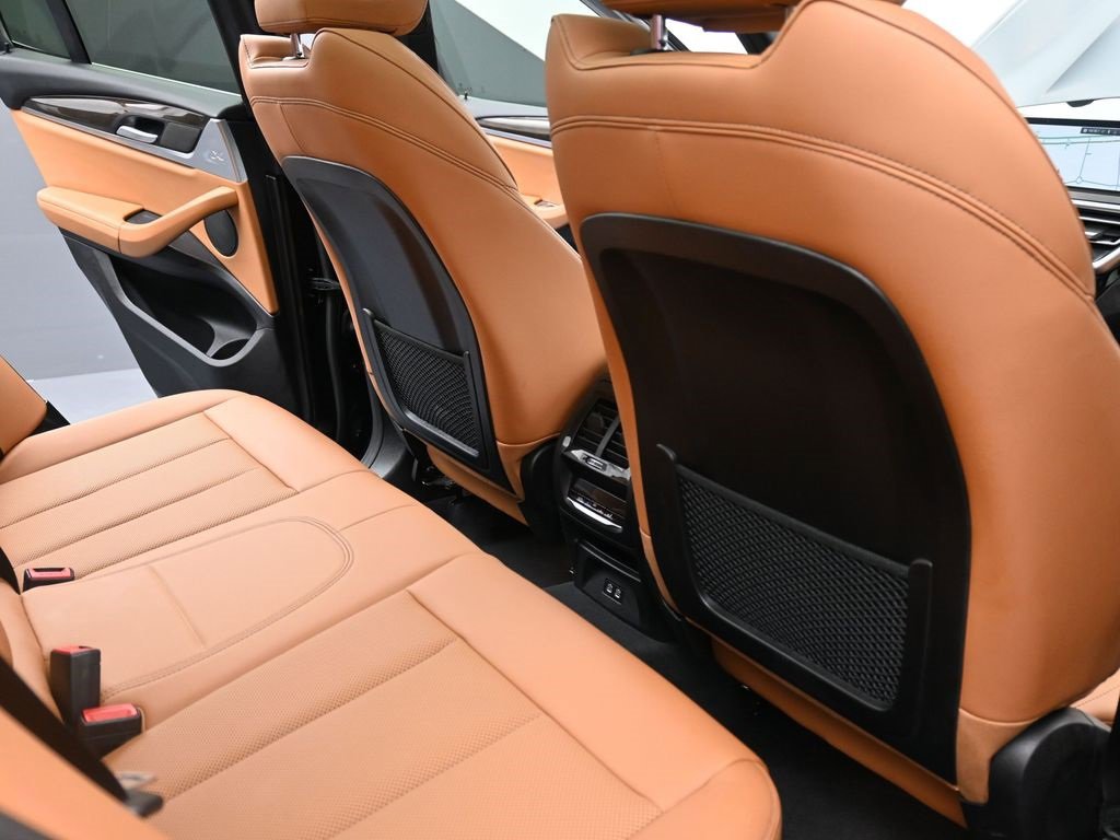 Used 2022 BMW X3 xDrive30i w/ Convenience Package image 17