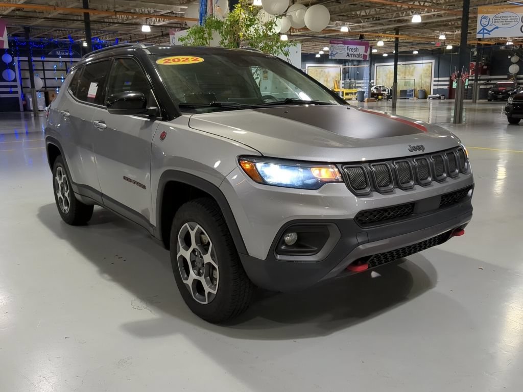 Used 2022 Jeep Compass Trailhawk AWD/4WD image 5