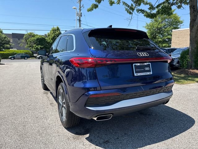 Certified 2025 Audi Q5 Premium Plus w/ Premium Plus AWD/4WD image 4