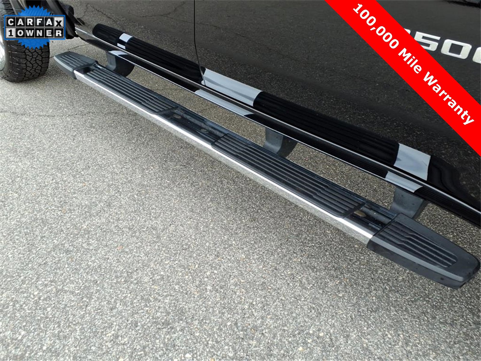 Used 2025 Chevrolet Silverado 3500 LTZ w/ LTZ Convenience Package image 14