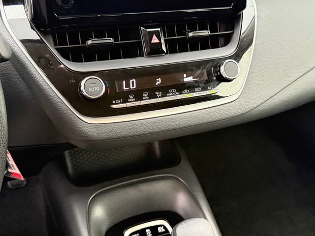 Used 2025 Toyota Corolla LE w/ Carpet Mat Package (TMS) FWD image 18