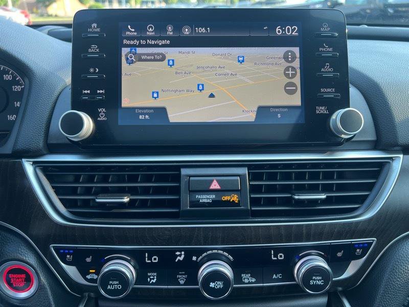Used 2018 Honda Accord Touring image 15