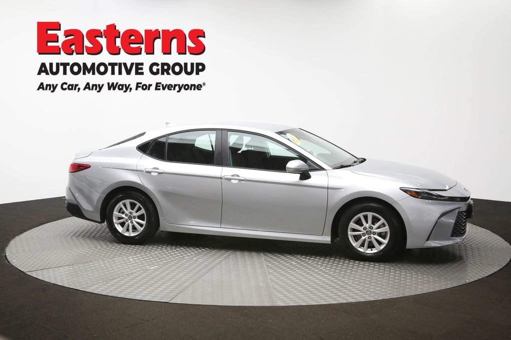 Used 2025 Toyota Camry LE image 47