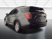Used 2024 Ford Explorer XLT image 13