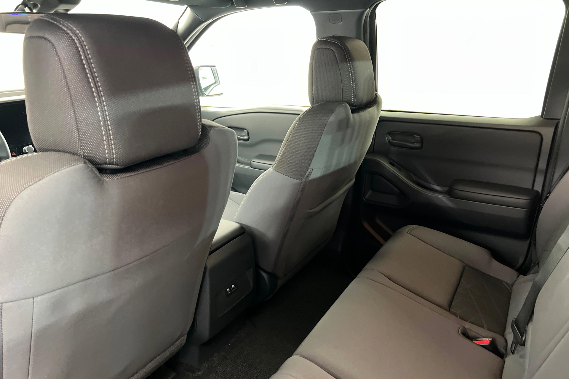 New 2026 Nissan Frontier SV w/ Tow Package AWD/4WD image 19