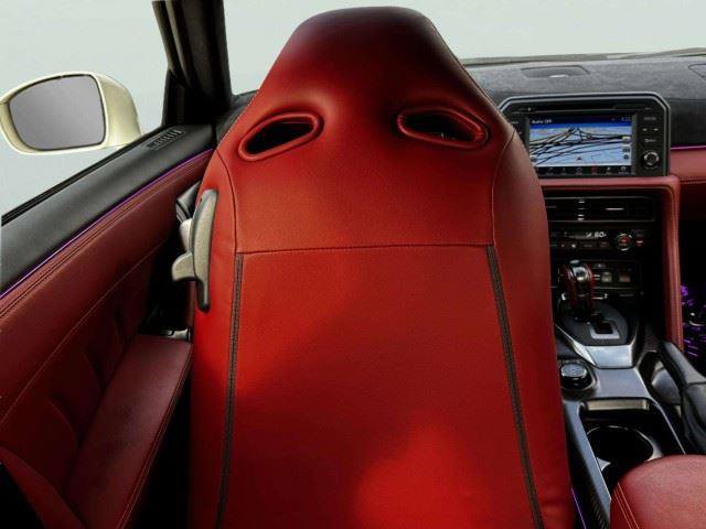 Used 2024 Nissan GT-R w/ Floor Mat Package AWD/4WD image 41