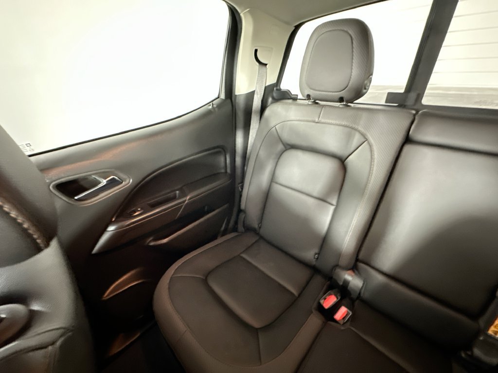 Used 2022 GMC Canyon AT4 w/ Trailering Package AWD/4WD image 12