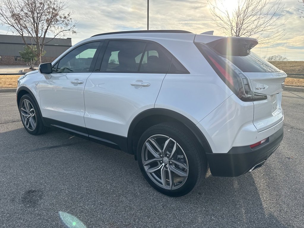 Used 2023 Cadillac XT4 Sport image 7