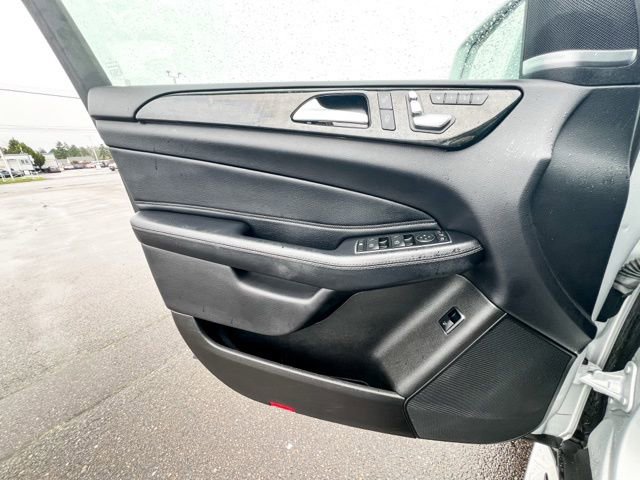 Used 2019 Mercedes-Benz GLS 450 4MATIC image 19