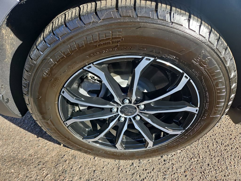 Used 2024 Ford Edge SE image 26