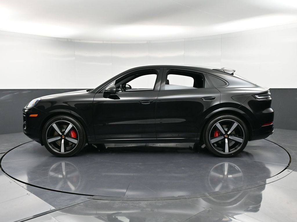 New 2026 Porsche Cayenne S image 2