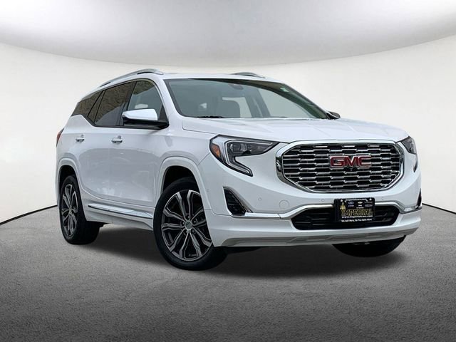 Certified 2020 GMC Terrain Denali image 2
