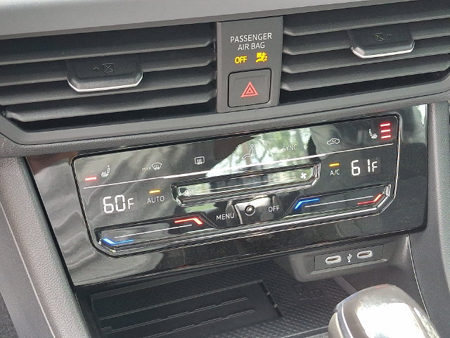 New 2026 Volkswagen Jetta SE FWD image 11