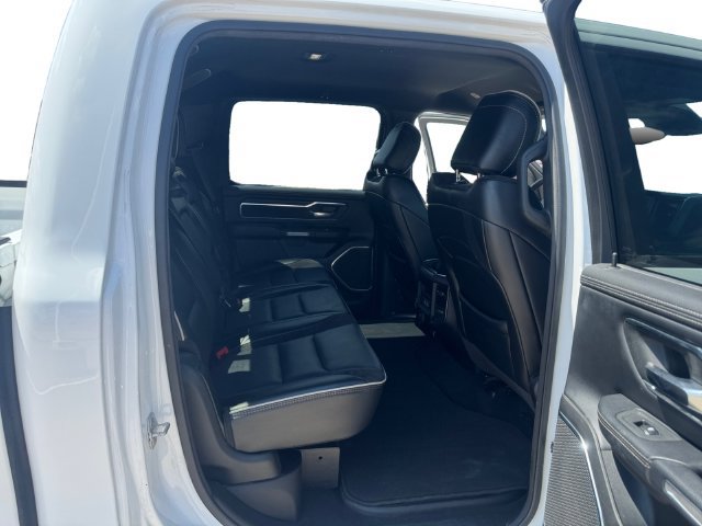 Used 2025 RAM 1500 Laramie AWD/4WD image 12