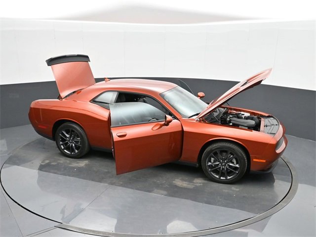 Used 2023 Dodge Challenger SXT w/ Plus Package image 43