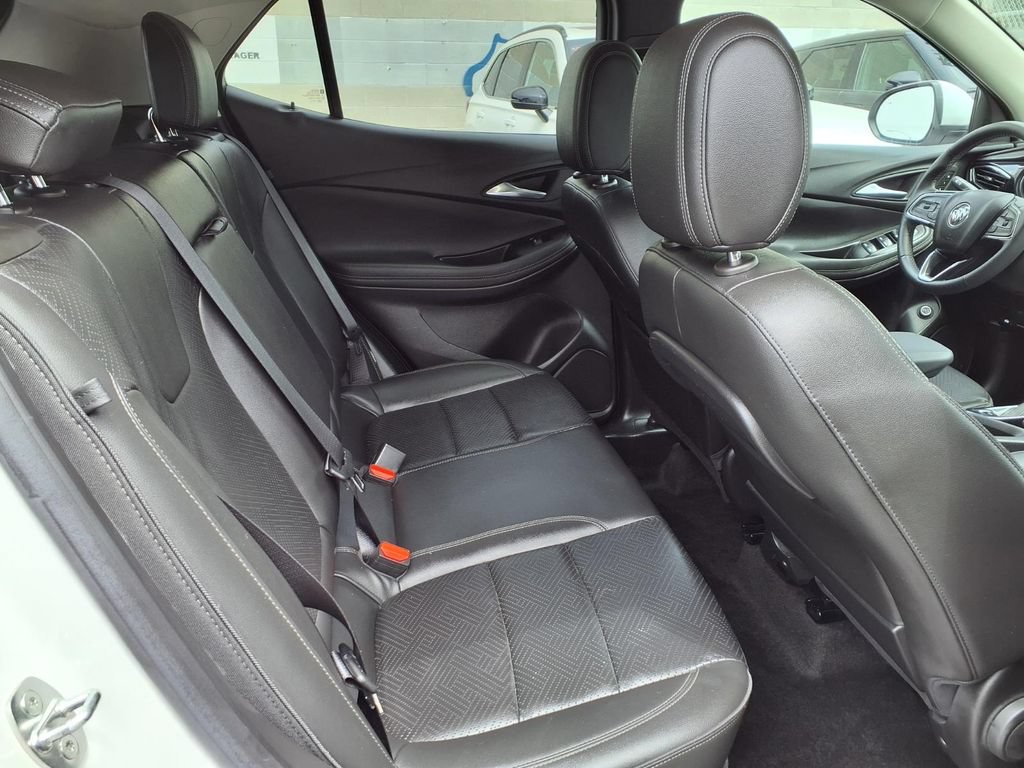 Used 2023 Buick Encore GX Essence w/ Experience Buick Package FWD image 23