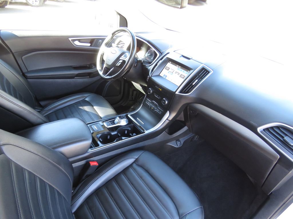Used 2019 Ford Edge SEL w/ Equipment Group 201A AWD/4WD image 14