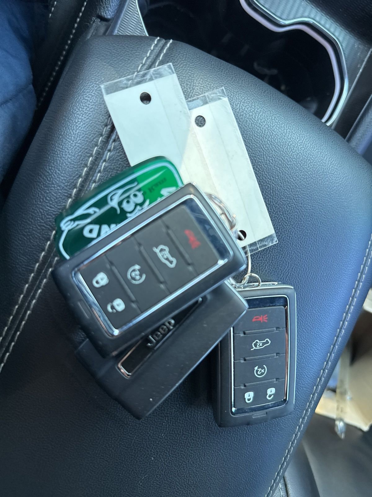 Certified 2024 Jeep Grand Cherokee Limited image 31