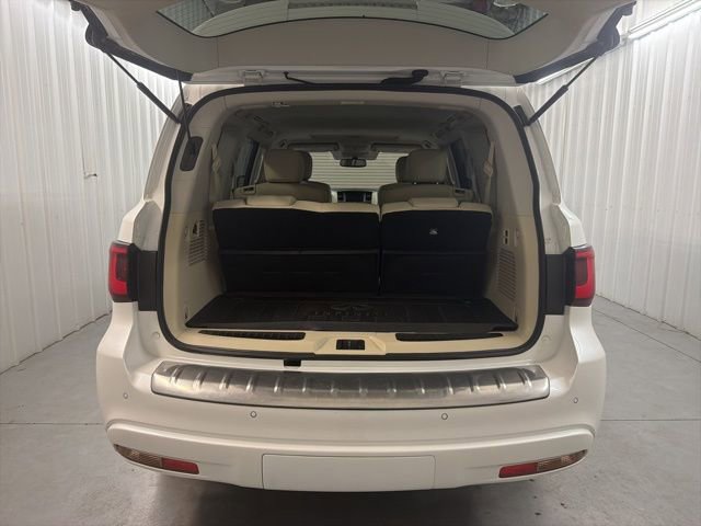 Used 2019 INFINITI QX80 Luxe w/ All-Season Package image 27