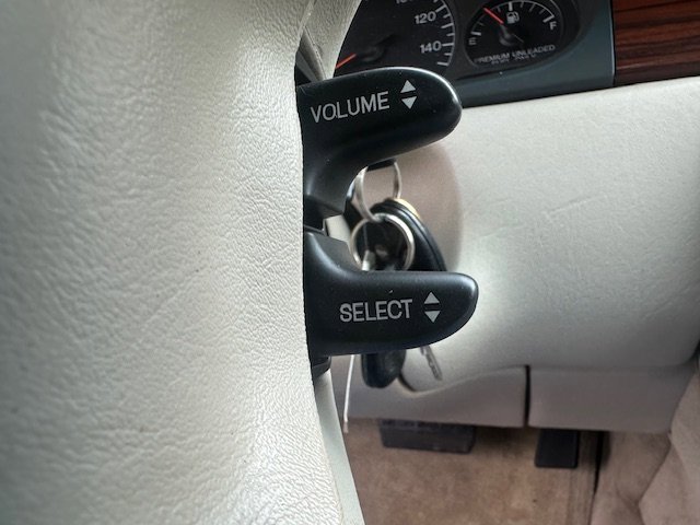 Used 2000 Cadillac Eldorado Touring image 19