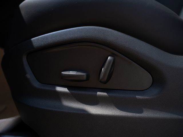 New 2026 Porsche Cayenne GTS AWD/4WD image 20