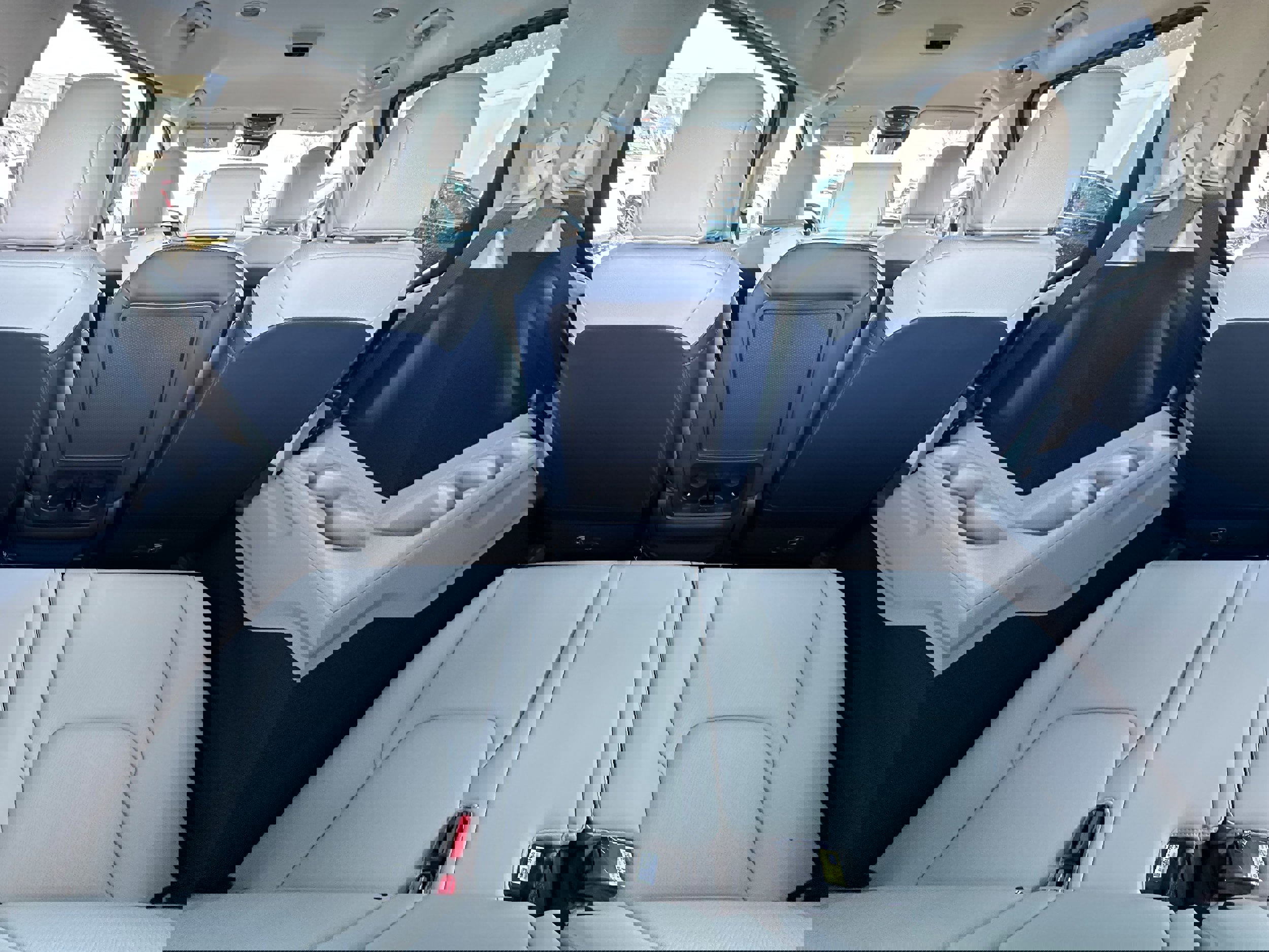 New 2026 Kia Carnival EX image 13